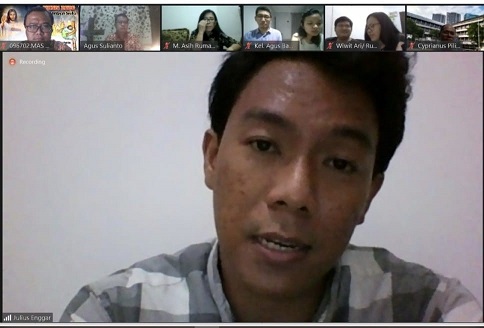 Mas Enggar pembawa renungan--